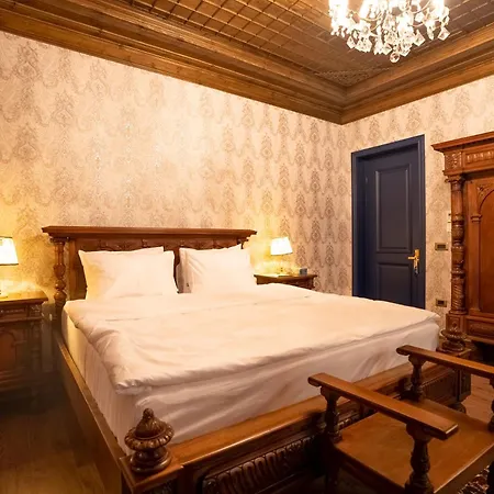 Castle Boutique Tirana