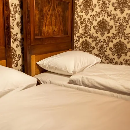 Castle Boutique Hotel Tirana
