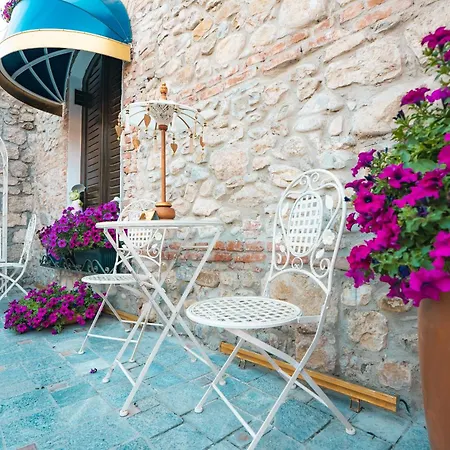 Castle Boutique Tirana