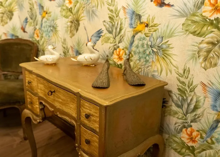 Castle Boutique Hotel *