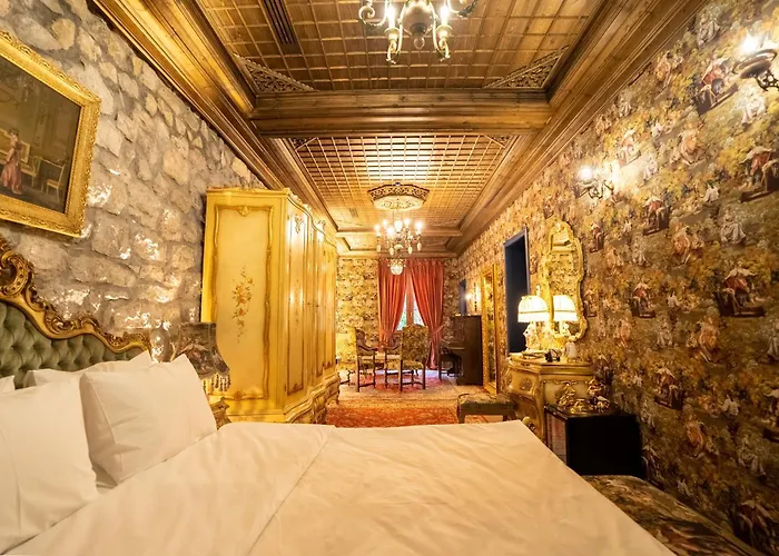 Castle Boutique Szálloda Tirana