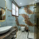 Hotel Castle Boutique Tirana