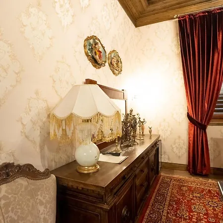 Castle Boutique Hotel