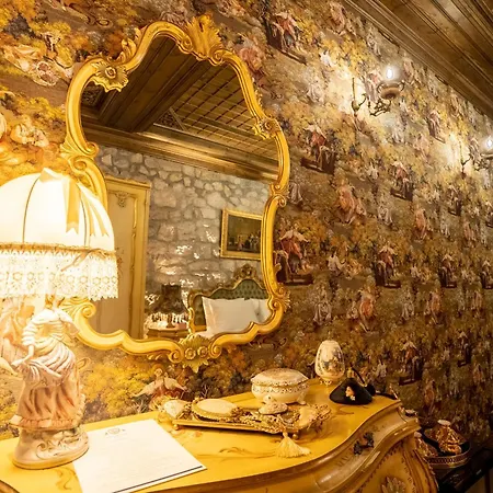 Castle Boutique فندق *