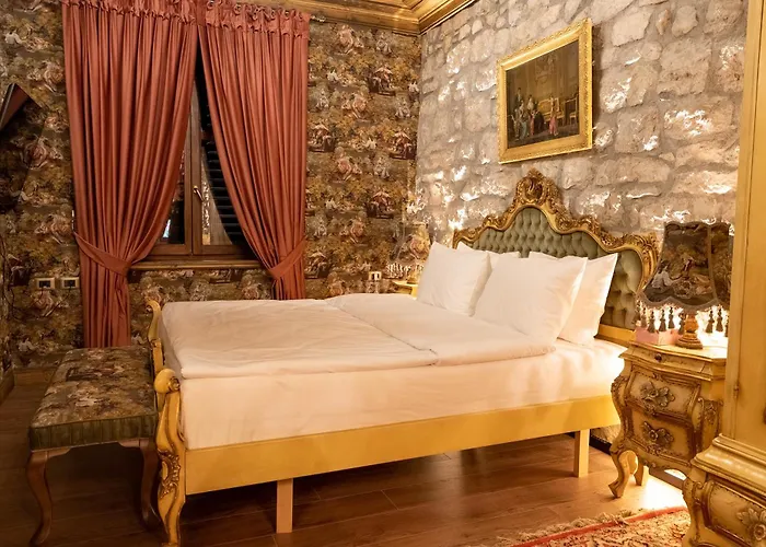 Castle Boutique טיראנה